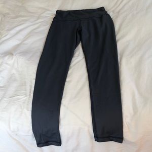 charcoal athletic leggings 🏃‍♀️